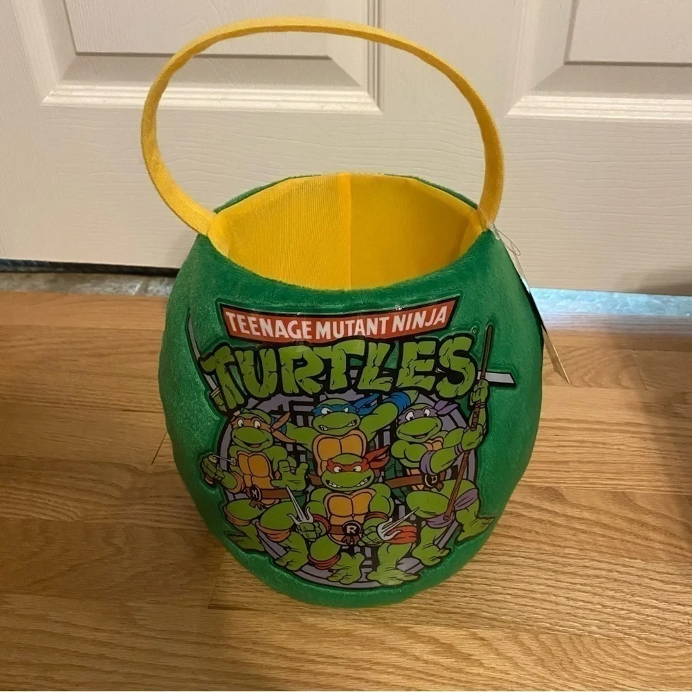 Teenage Mutant Ninja Turtles Plush Basket NEW Halloween Easter Trick or Treat